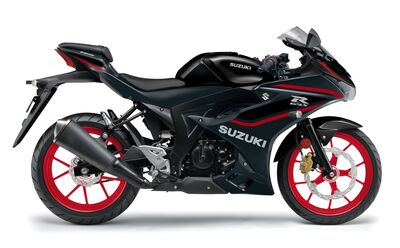 Suzuki GSX-R125 - Titan Black/Solid Black (AYX) | Suzuki Motorcycle at Two Wheel Centre Mansfield Ltd | Nottinghamshire Suzuki Dealer