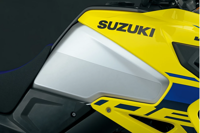 Suzuki V-Strom 1050/DE ABS Tank Protection Foil Set